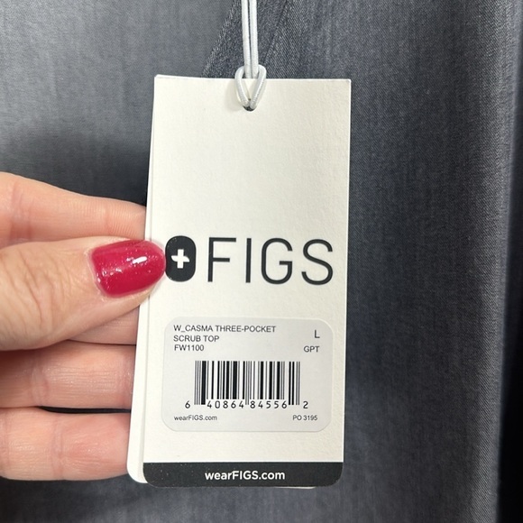 Figs Women’s Casma three pocket scrub top size large. Gray. NWT. - Picture 7 of 11